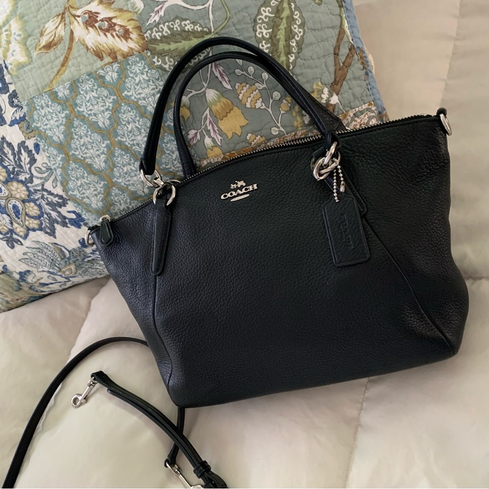Coach Crossbody Pebble Leather Like New